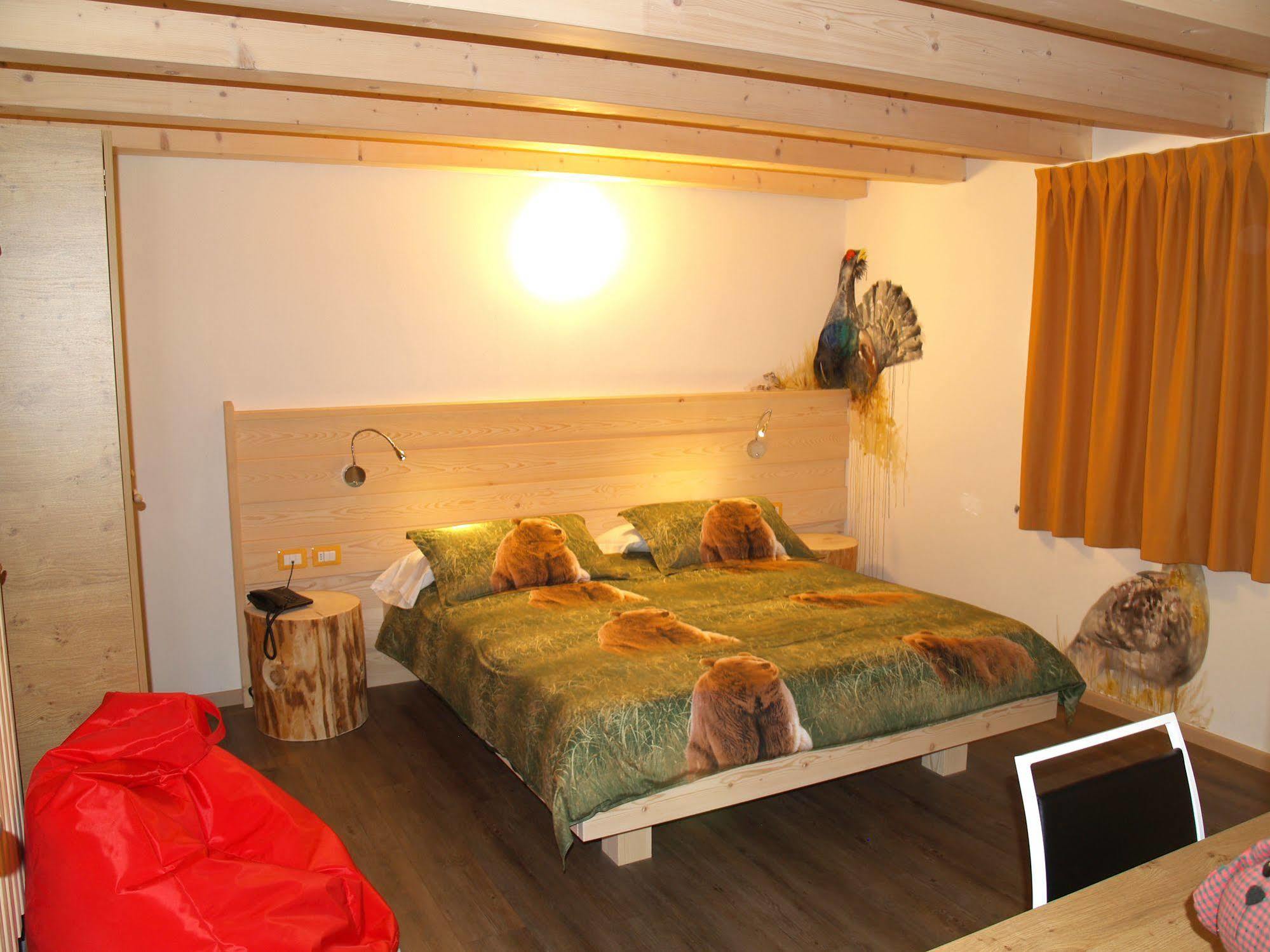 Hotel Ganzaie Val di Fiemme エクステリア 写真