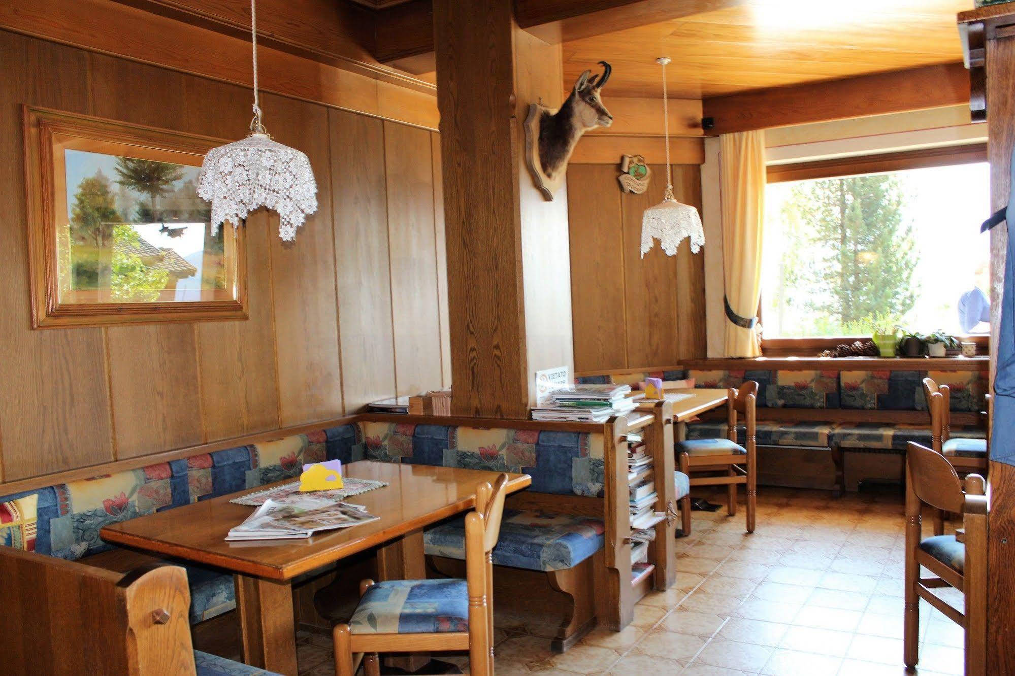 Hotel Ganzaie Val di Fiemme エクステリア 写真